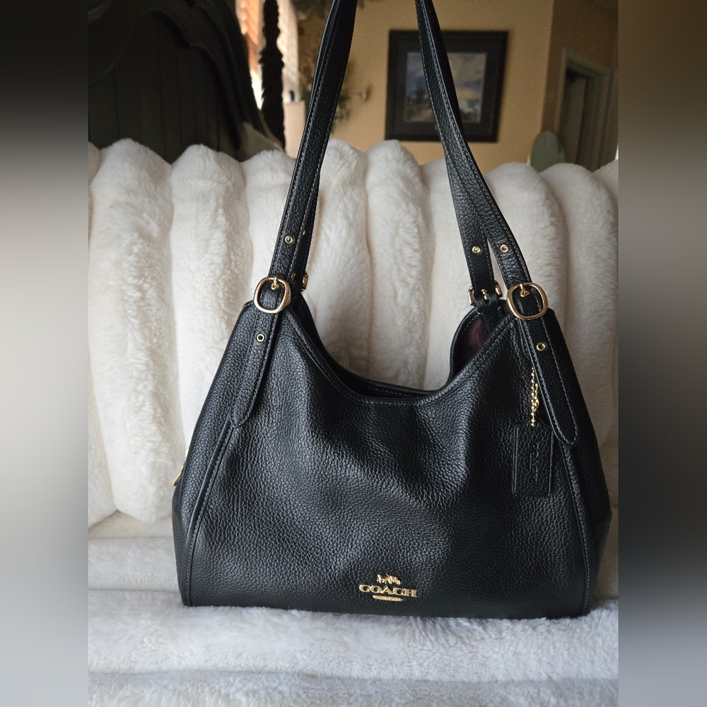 Erin Shoulder Bag - Picture 2 of 9